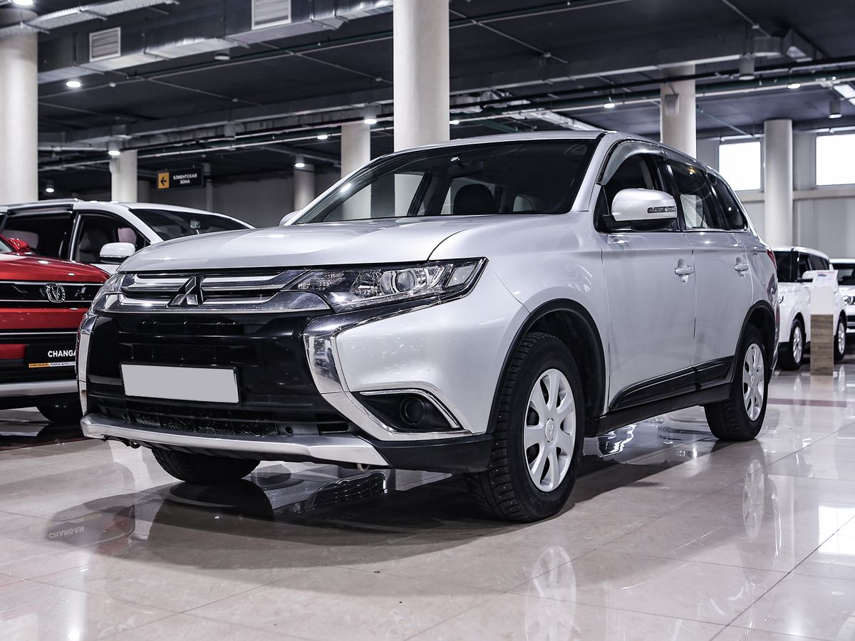 Купить Outlander с пробегом