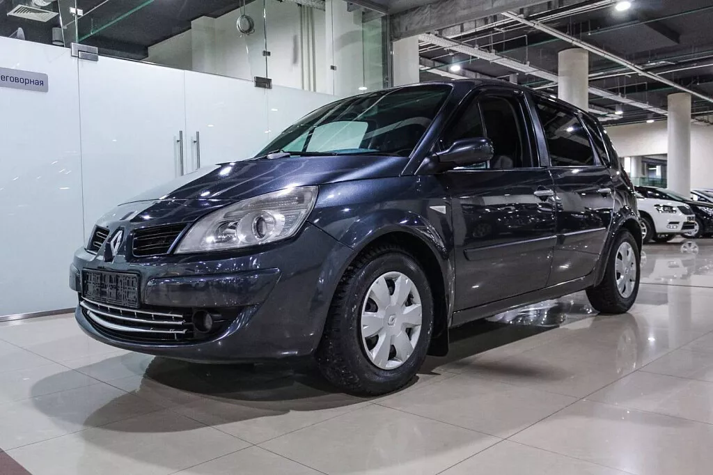 Купить Megane с пробегом